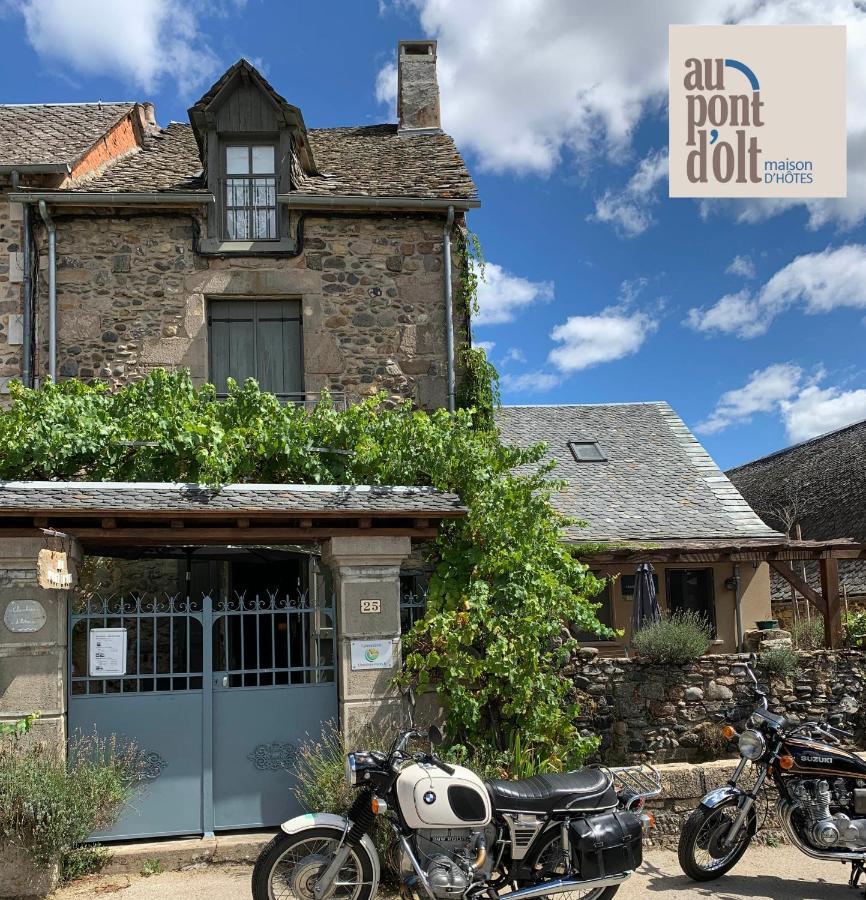 Hotel Au Pont D'Olt Saint-Côme-dʼOlt Esterno foto